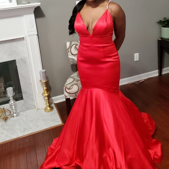Beautiful Formal Red Dress From Bella's Bridal & Formal. Diamond straps - Picture 2 of 3